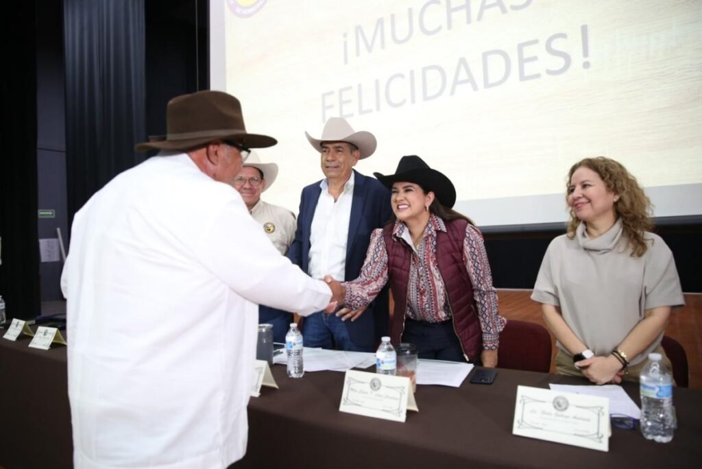 Gobierno de Sonora refrenda respaldo al sector ganadero de Hermosillo